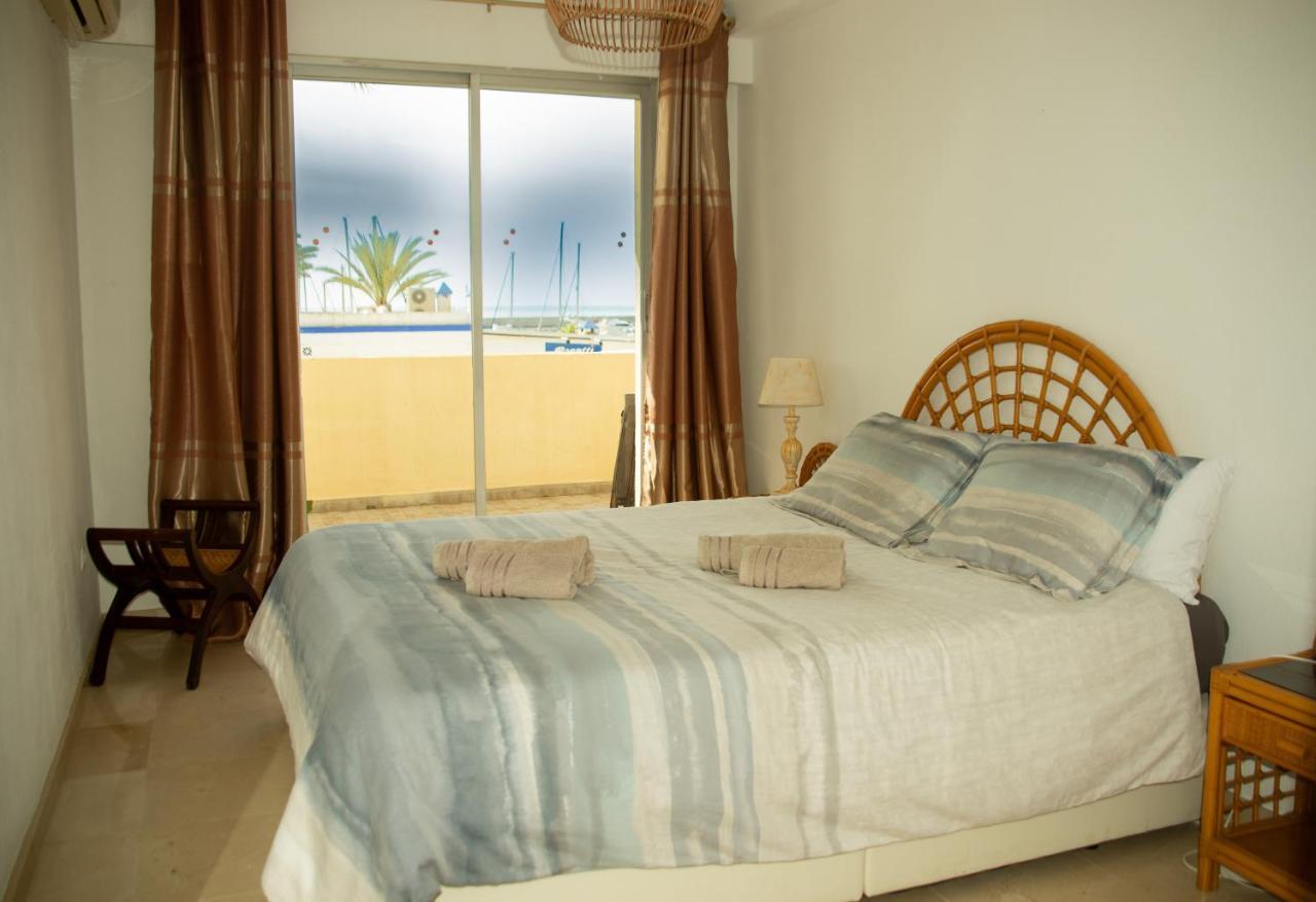 Appartement Palmeras Puerto Paraiso 埃斯特波纳 外观 照片